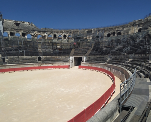 Arènes de Nîmes Les arènes de Nîmes